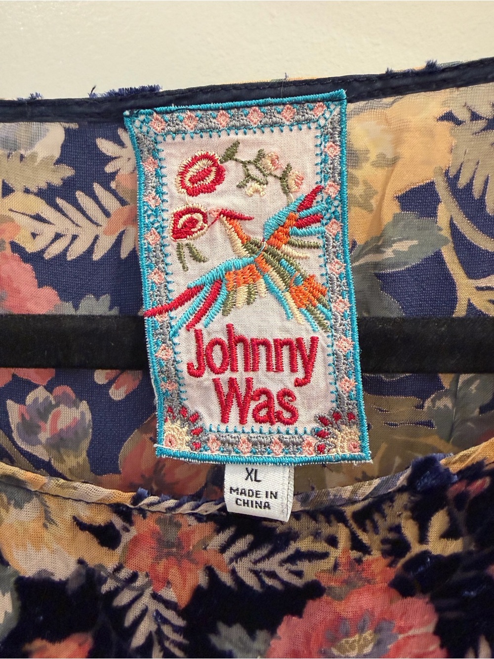 Johnny Was Navy Floral Velvet Silk Relaxed Scoop Neck Tunic - Picture 5 of 7